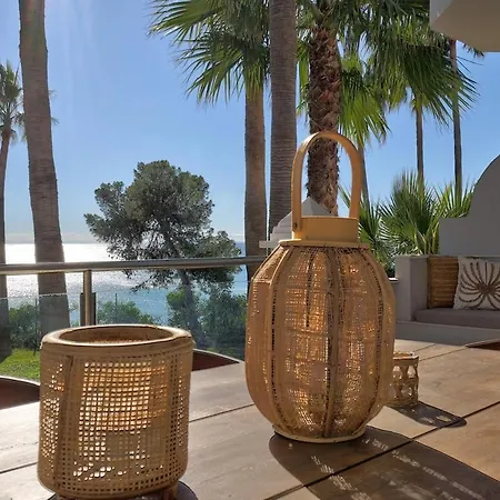 Apartamento Gerenoveerd Diez: Groot Balkon & Zeezicht Estepona
