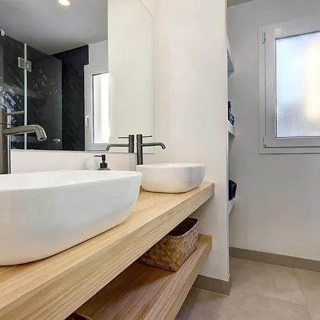 Apartamento Gerenoveerd Diez: Groot Balkon & Zeezicht Estepona